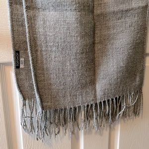 🖤TopShop Nordstrom Grey Gray Long Thick Winter Fall Travel Blanket Scarf🖤